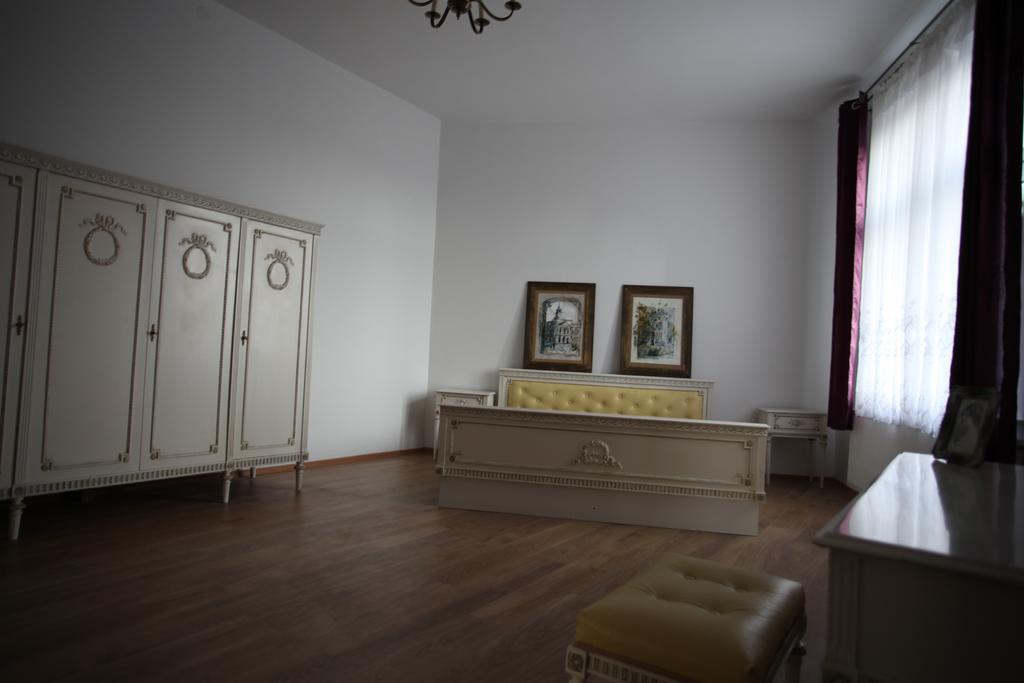 Appartement Przestronny Apartament à Kalisz Chambre photo