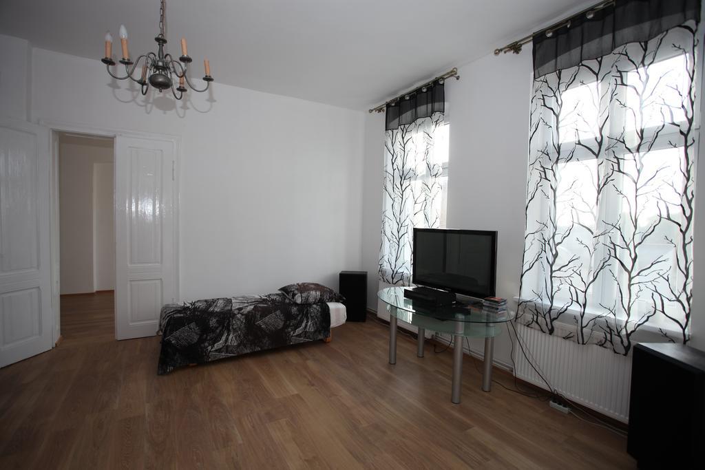 Appartement Przestronny Apartament à Kalisz Chambre photo