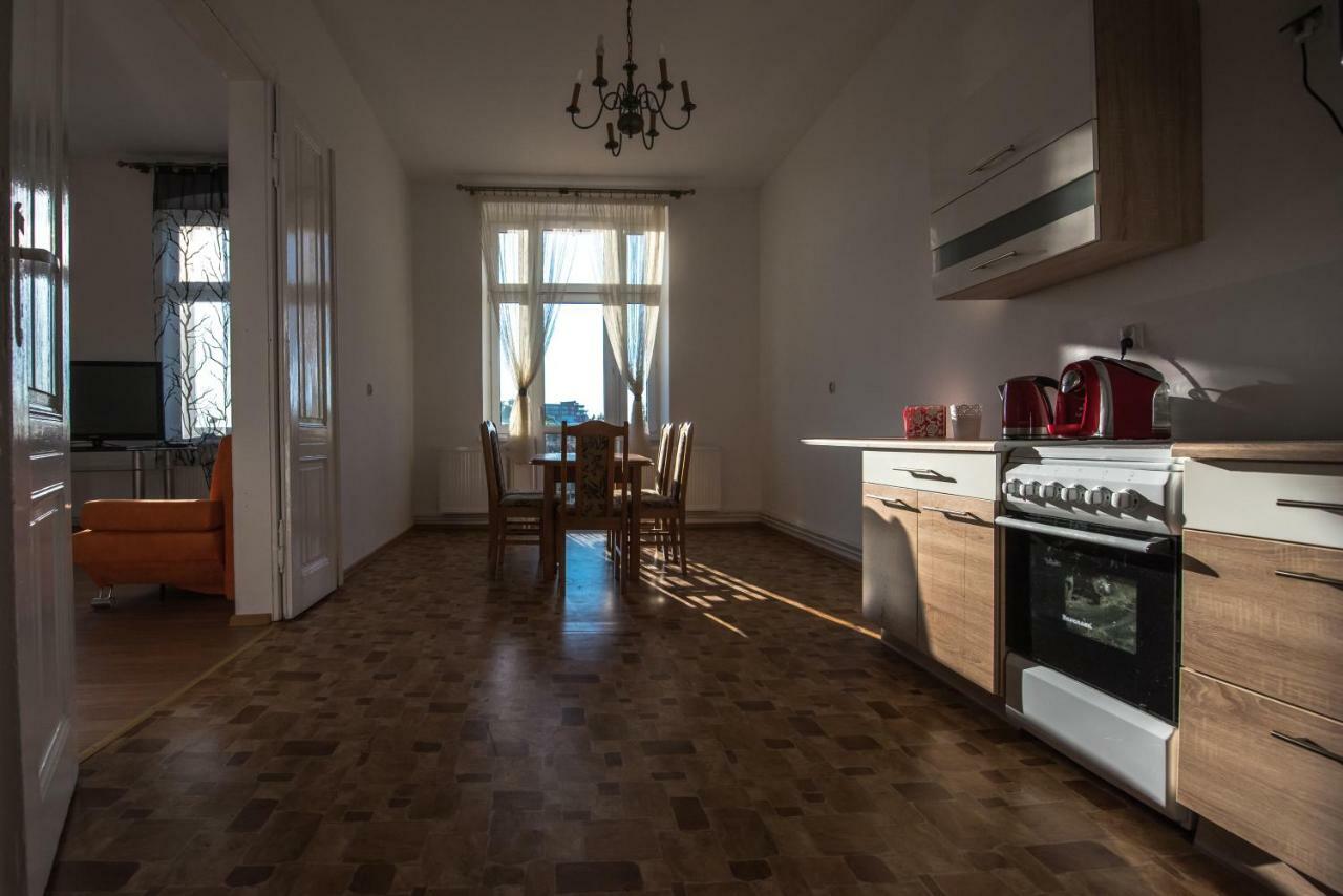 Appartement Przestronny Apartament à Kalisz Extérieur photo