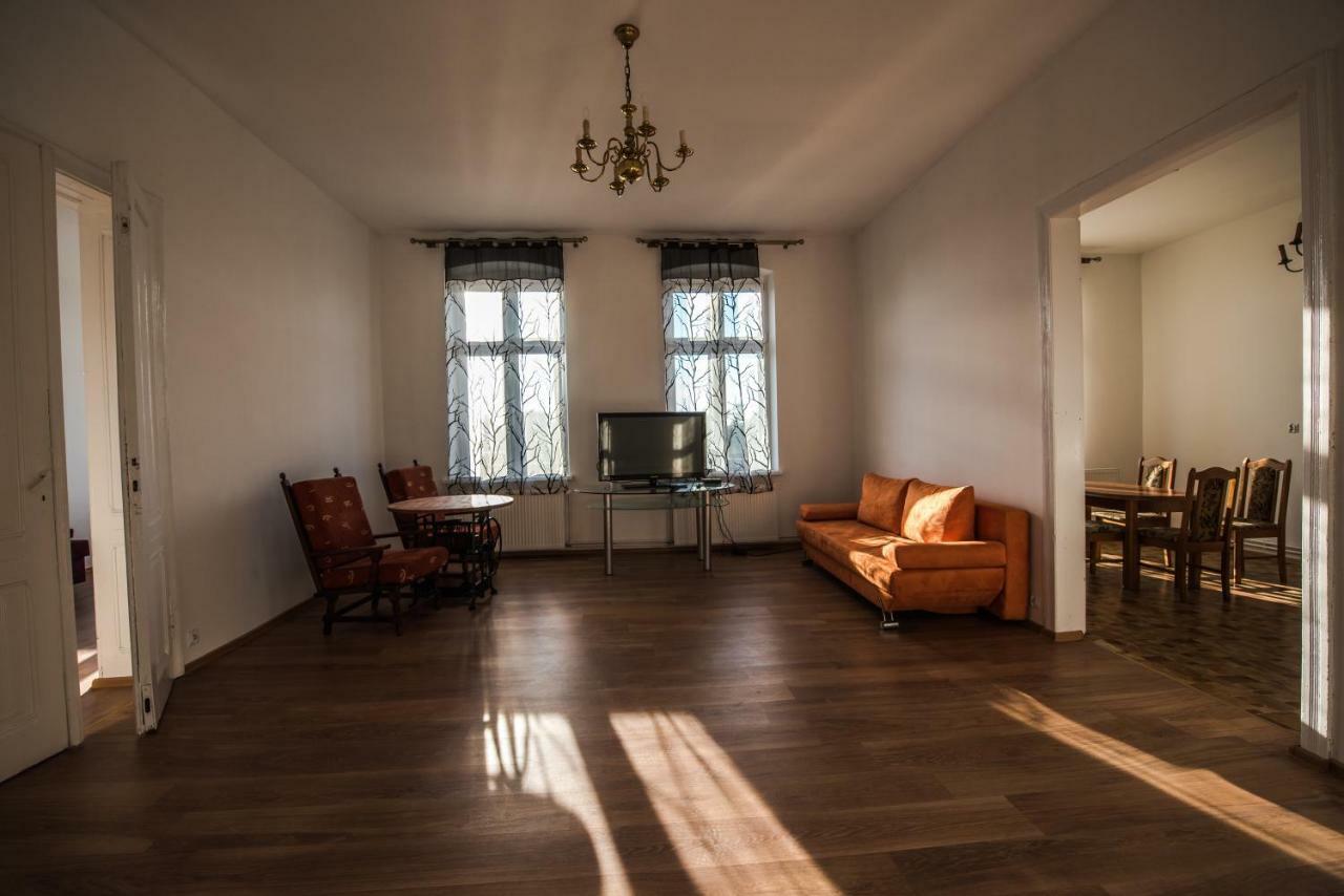 Appartement Przestronny Apartament à Kalisz Extérieur photo